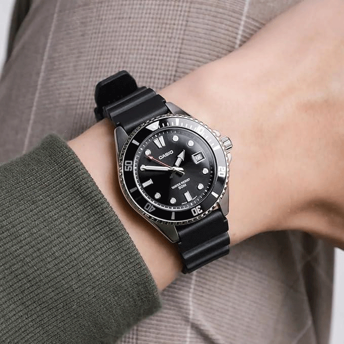 ساعت مچی کاسیو مدل CASIO MDV-10-1A1